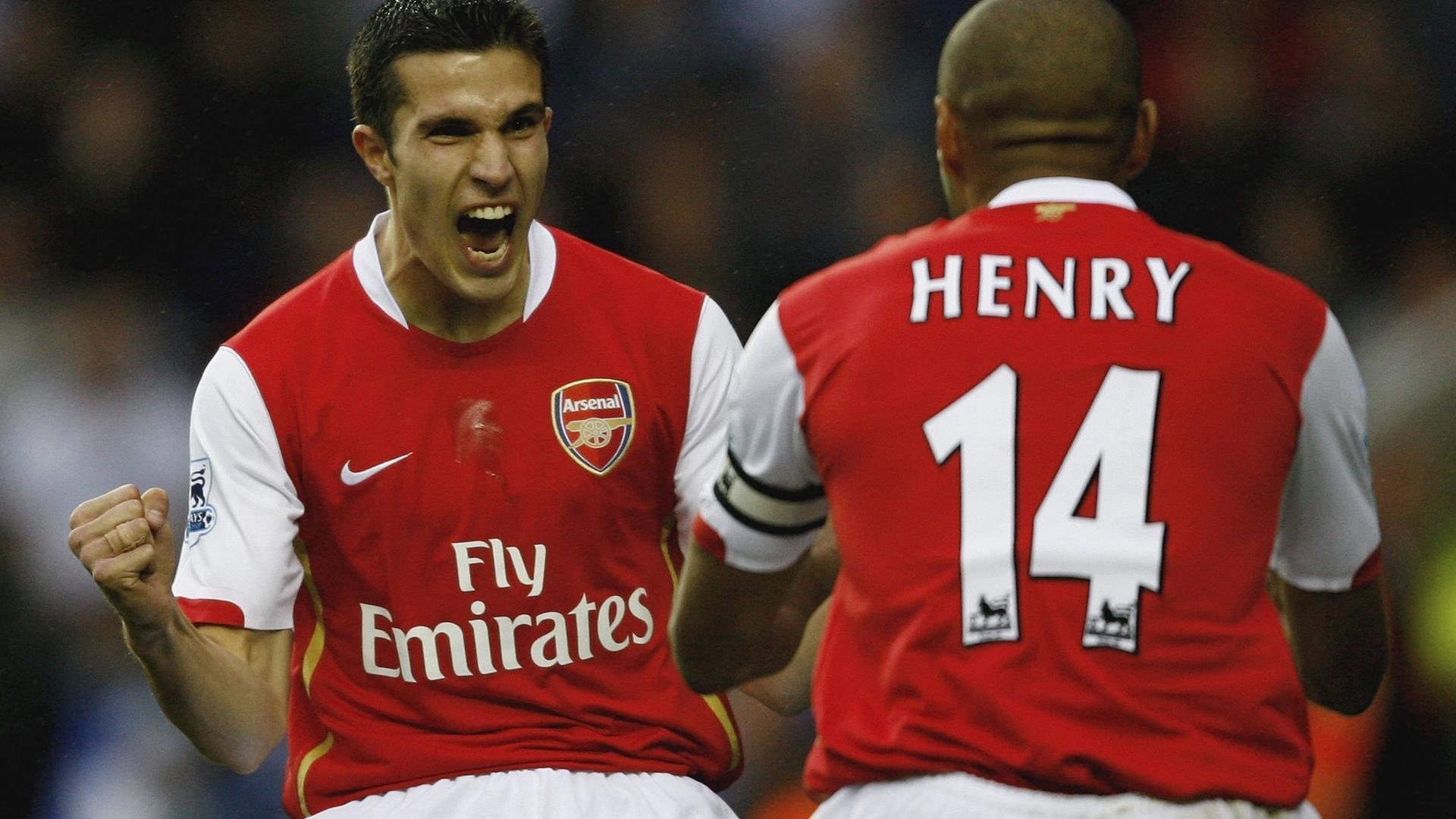 瑞安的球场视野和决策力，令全黑队攻防更具深度，瑞安十八家球场